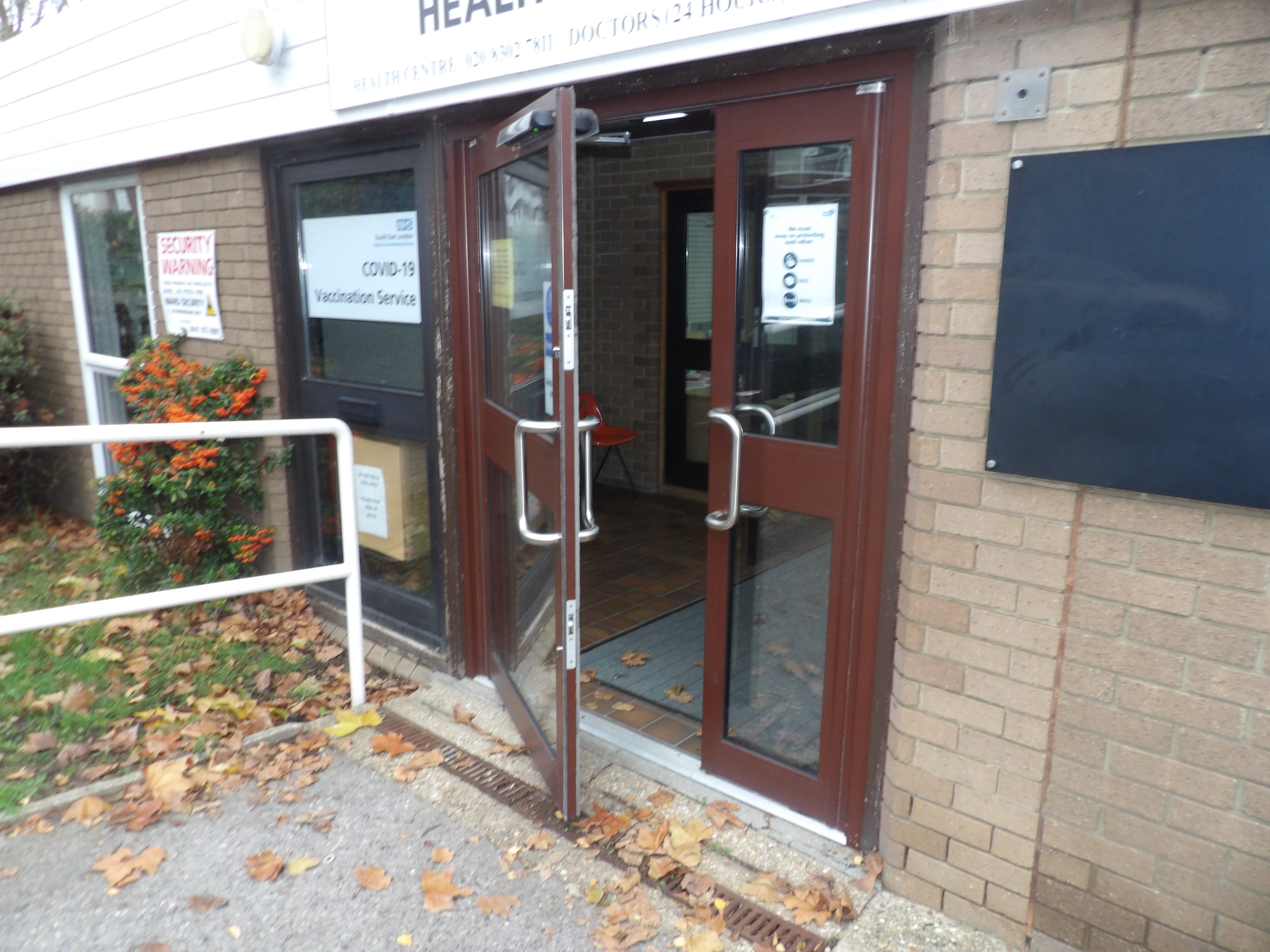 automtic doors automtic doors